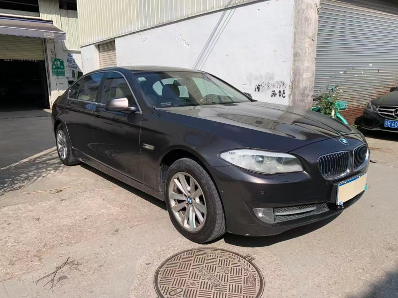 广州13年宝马5系2