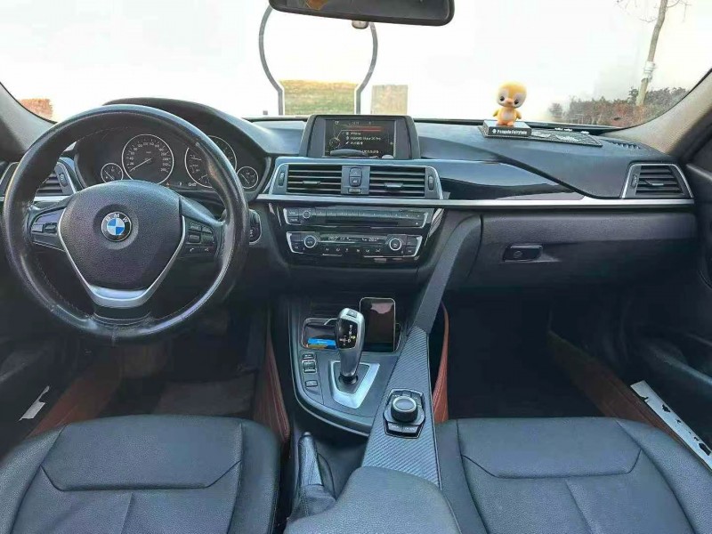 济南16年宝马3系5