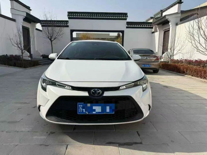 济南21年丰田雷凌1