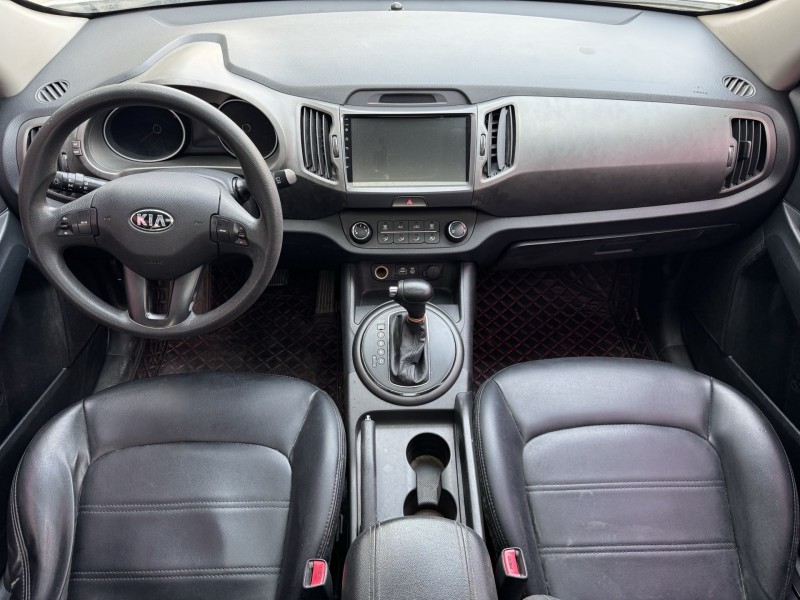 济宁16年起亚智跑4