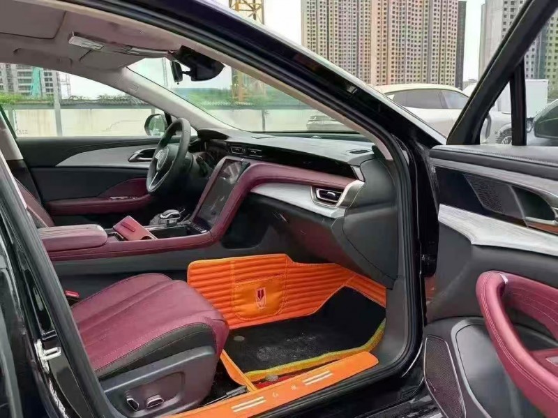 郑州25年红旗H57