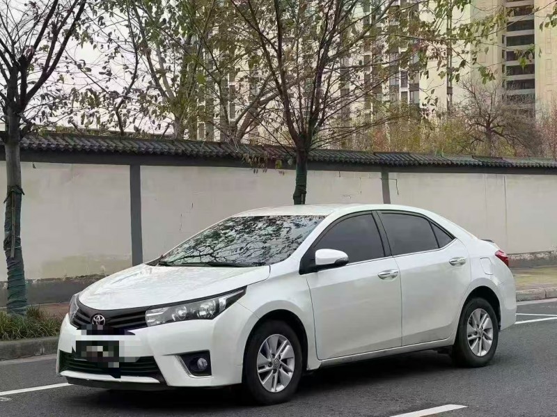 郑州17年丰田卡罗拉3