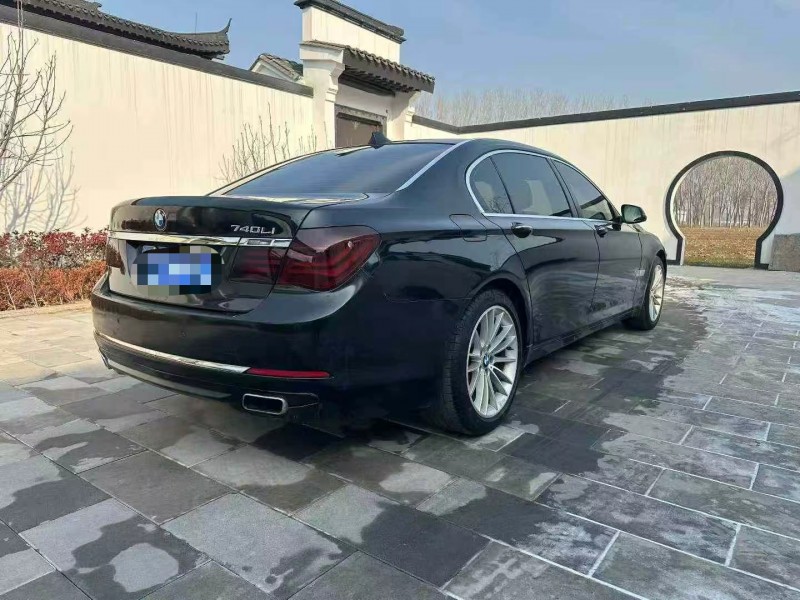 济南15年宝马7系7