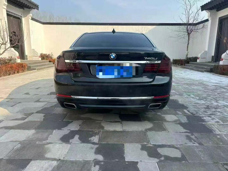 济南15年宝马7系9