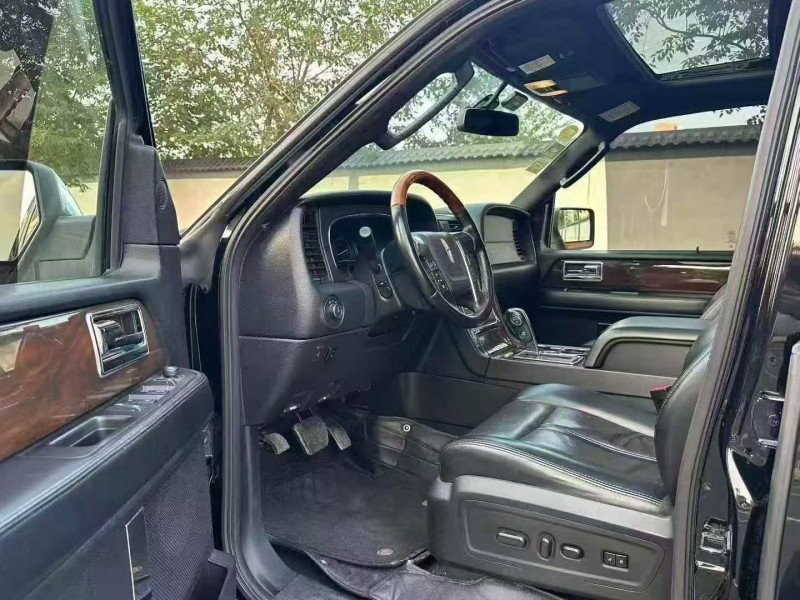 郑州16年林肯领航员4