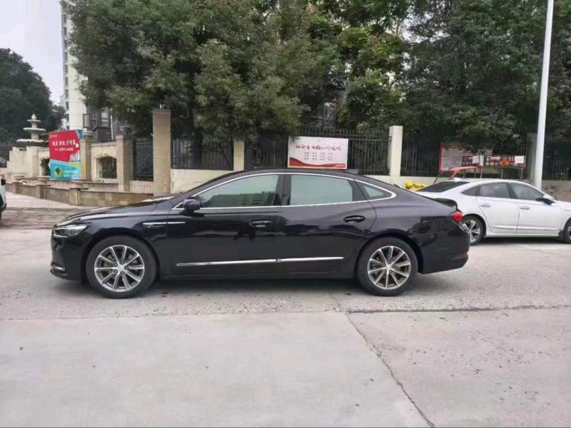 襄阳21年别克君越2