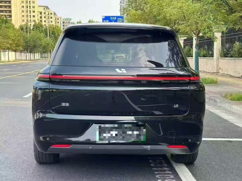 郑州23年理想L89