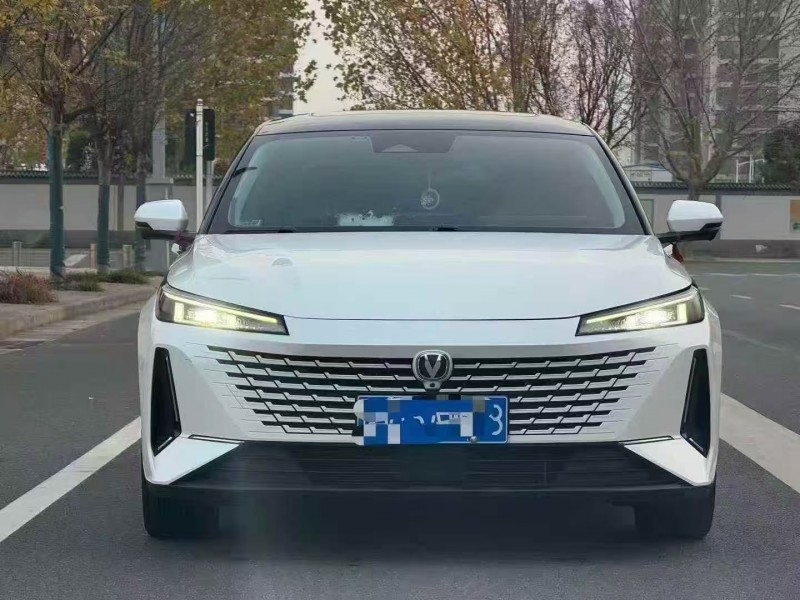 郑州23年长安汽车逸达1