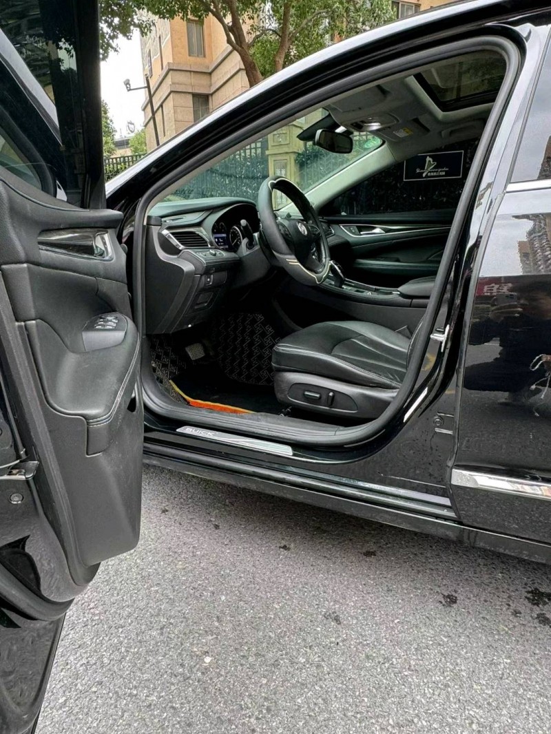 芜湖20年别克君越3