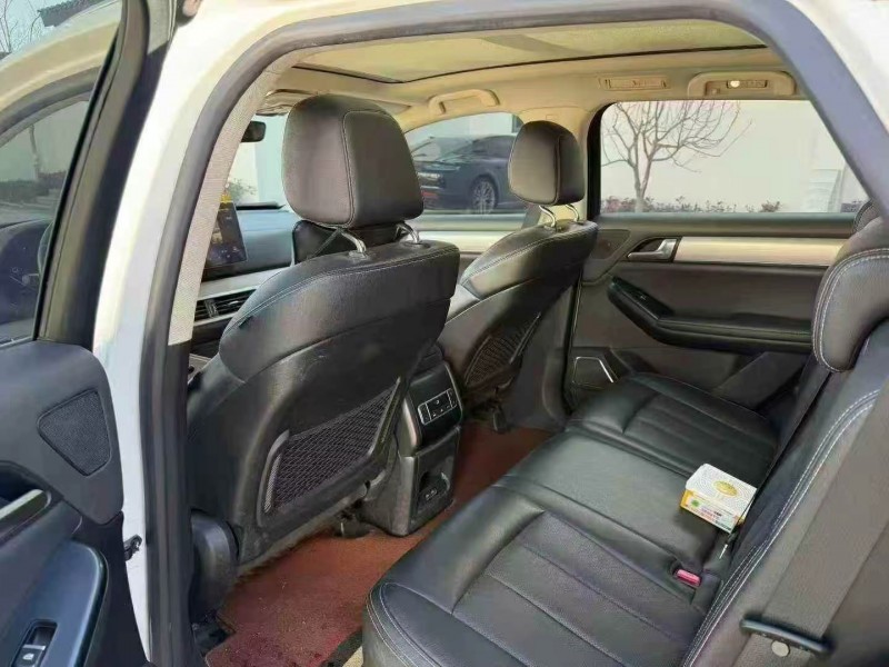 济南19年比亚迪唐5