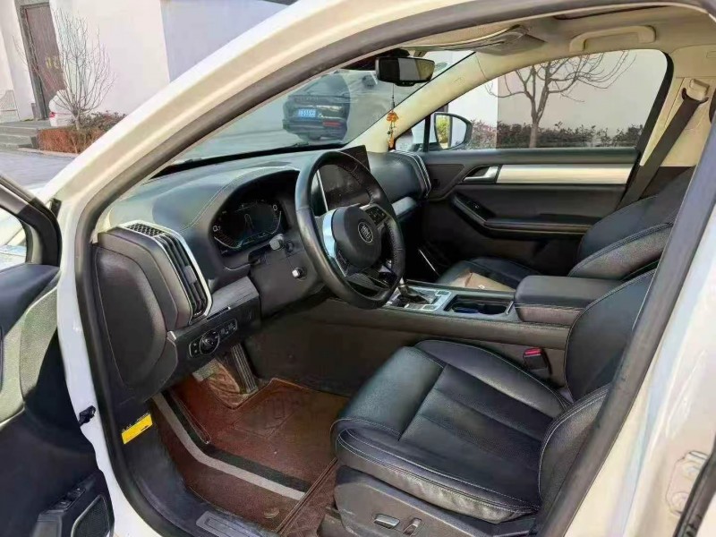 济南19年比亚迪唐6