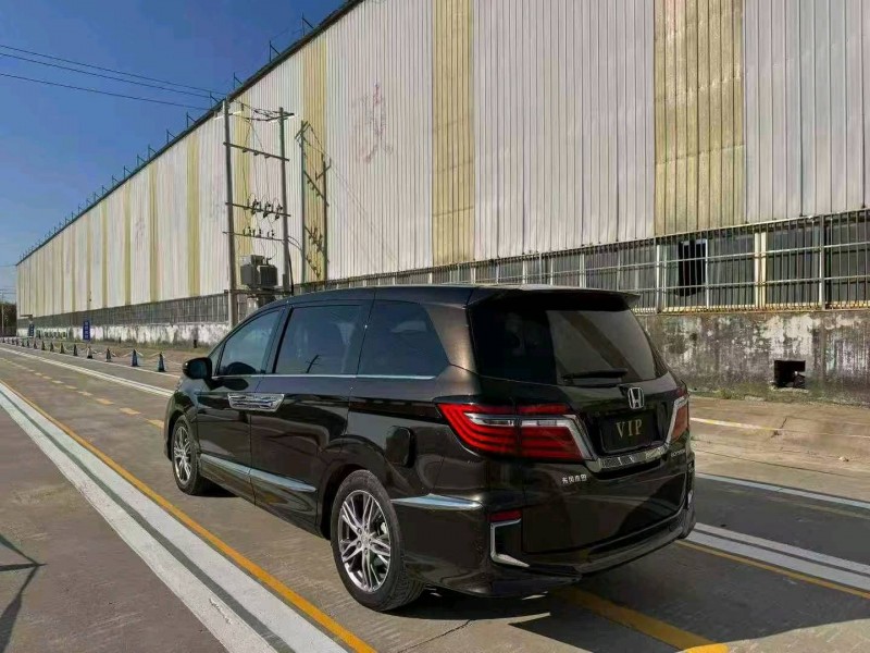 菏泽21年本田艾力绅7