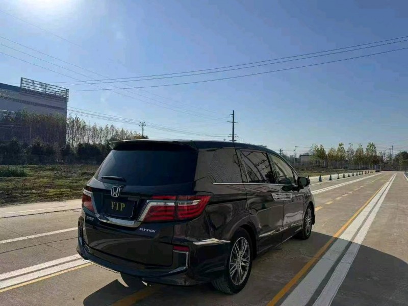 菏泽21年本田艾力绅8