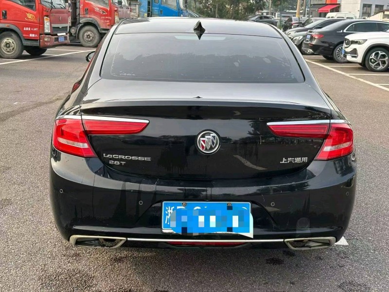 嘉兴19年别克君越7