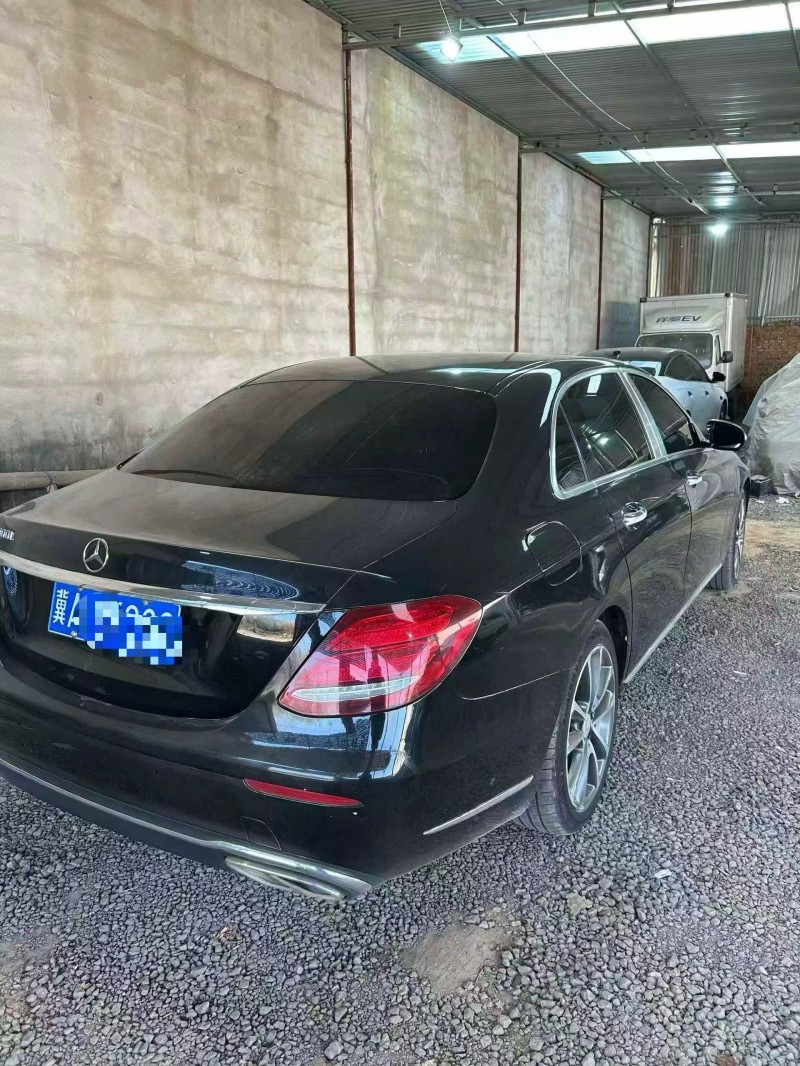 济南16年奔驰E5