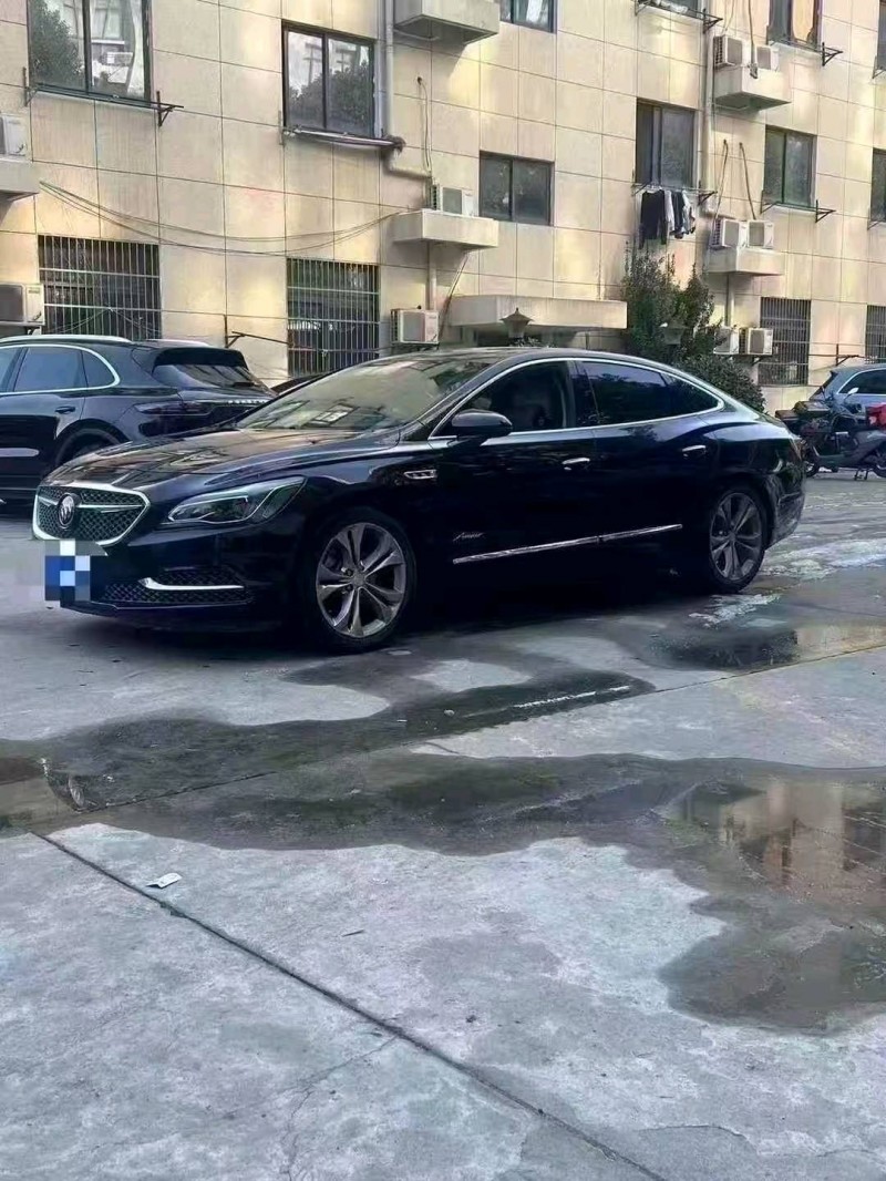 蚌埠19年别克君越2