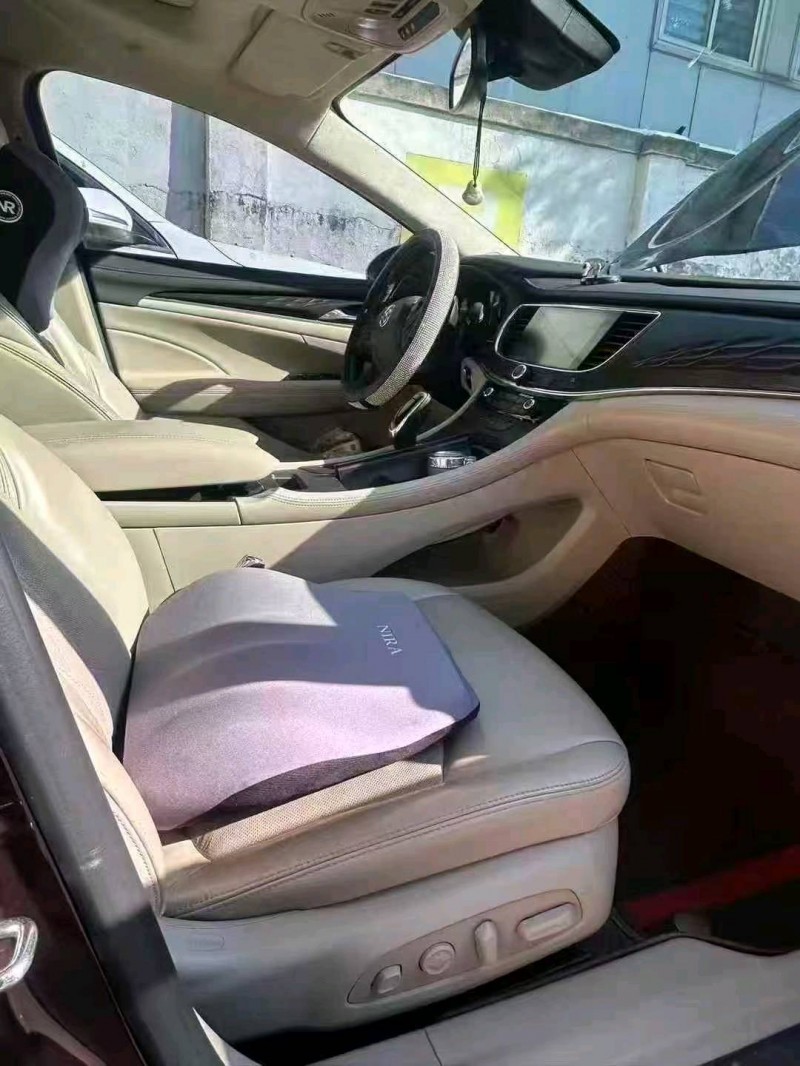 蚌埠19年别克君越8