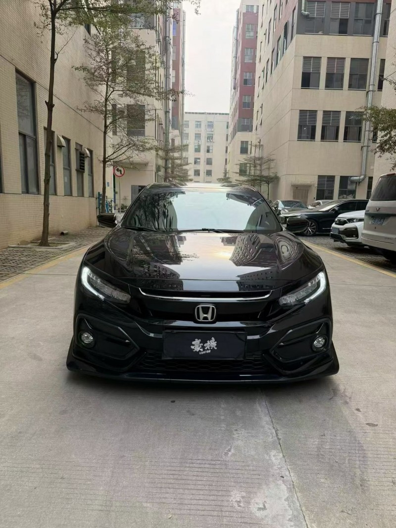 佛山22年本田思域1