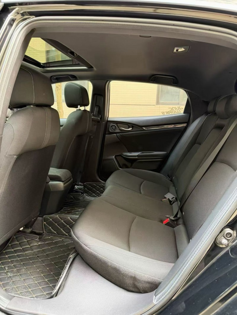 佛山22年本田思域9