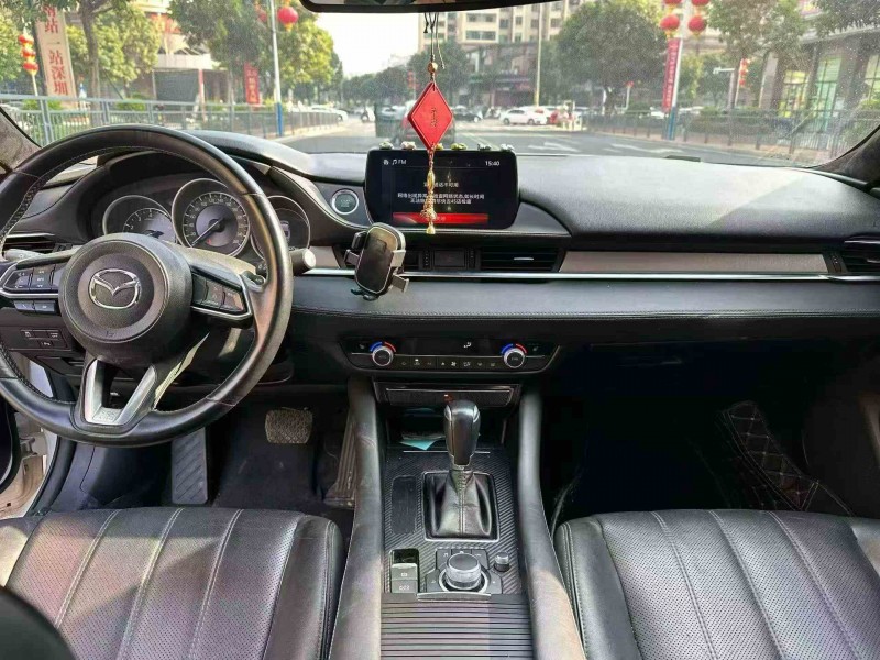 汕头20年马自达阿特兹4