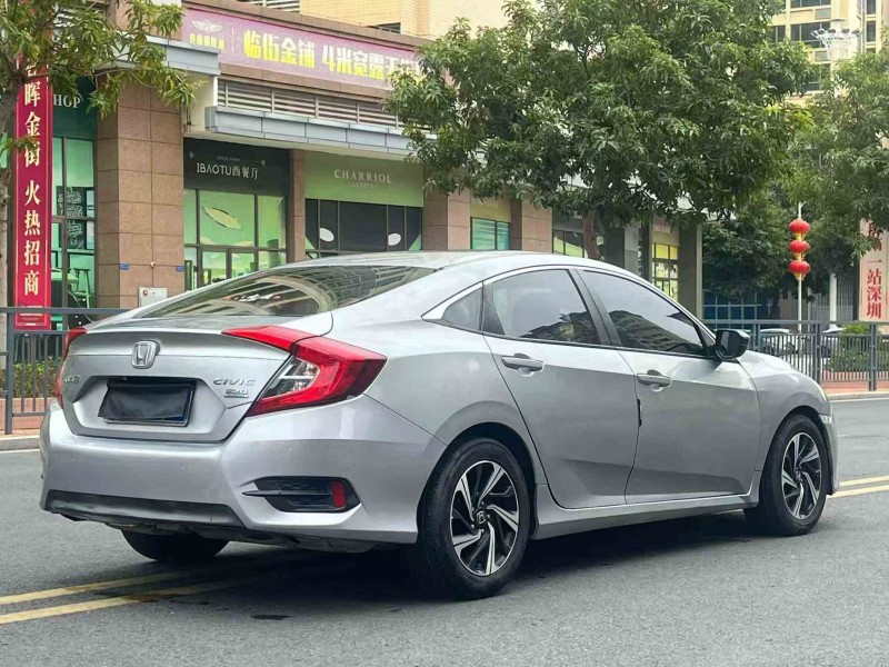 汕头18年本田思域7