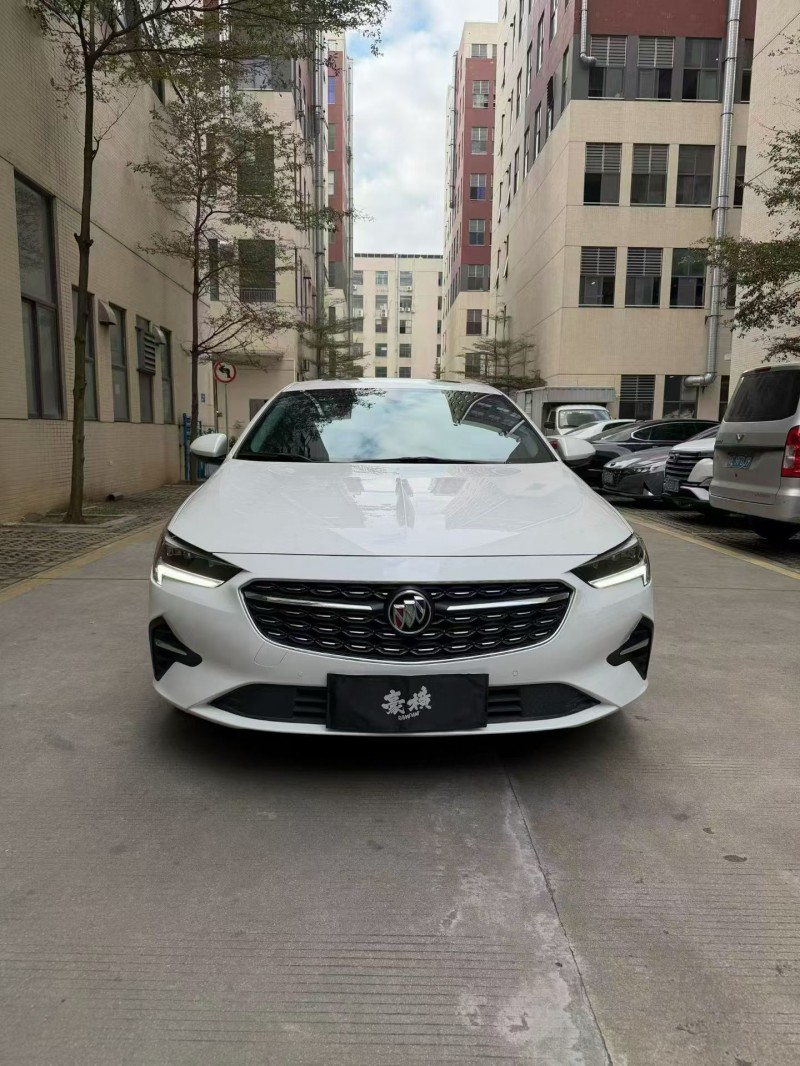 佛山23年别克君威1