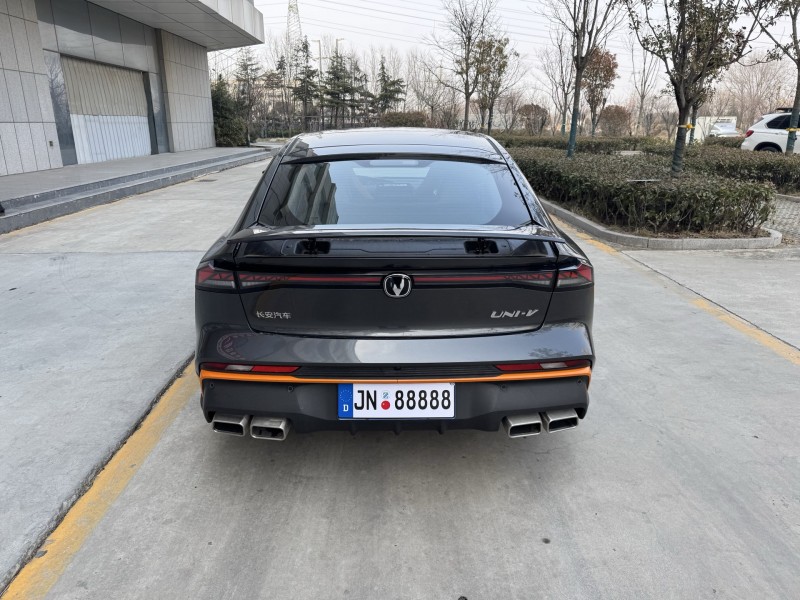 济宁25年长安汽车UNI9