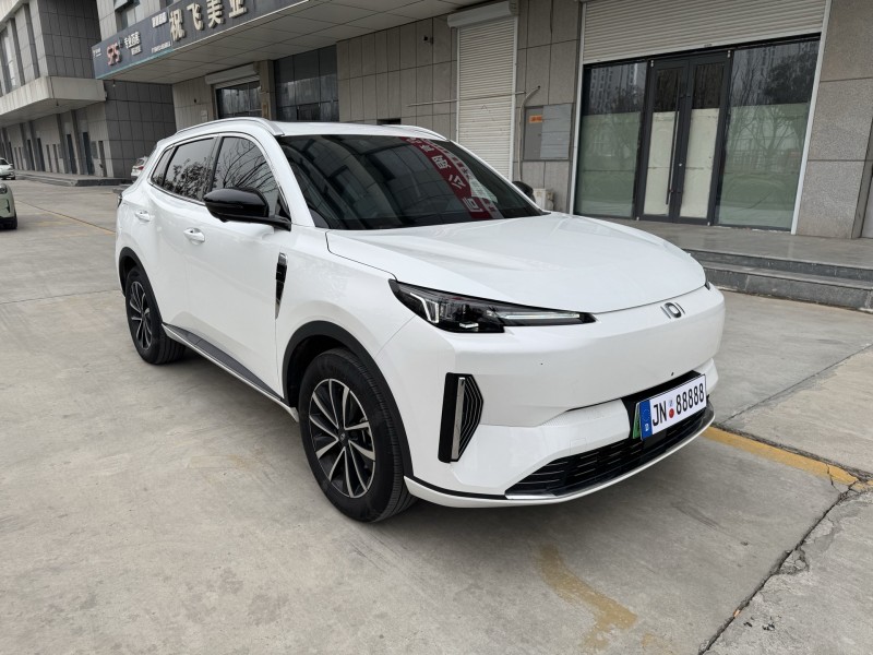 济宁25年长安汽车启源3