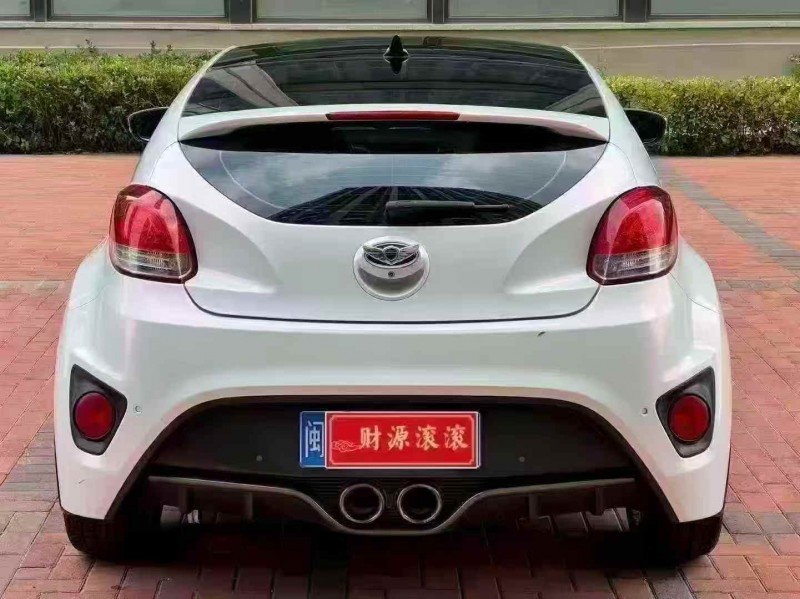 郑州15年现代飞思8