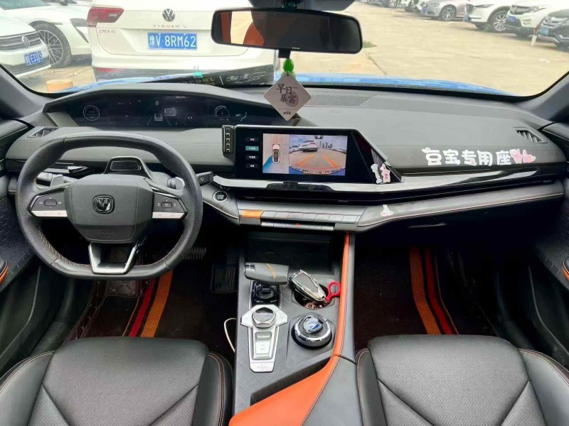 郑州22年长安汽车UNI7