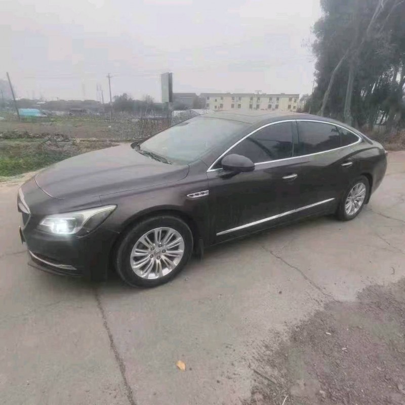 嘉兴17年别克君越8