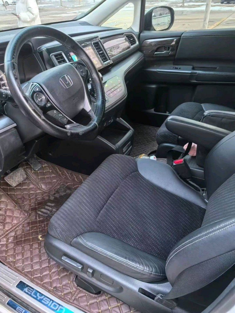 晋中20年本田艾力绅7