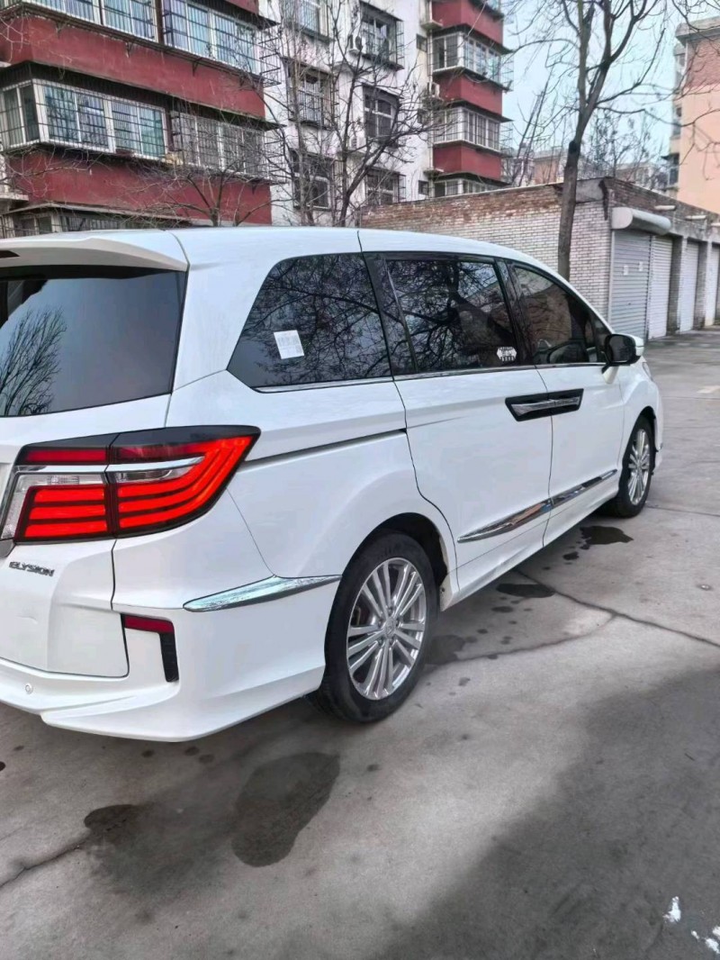 晋中20年本田艾力绅9