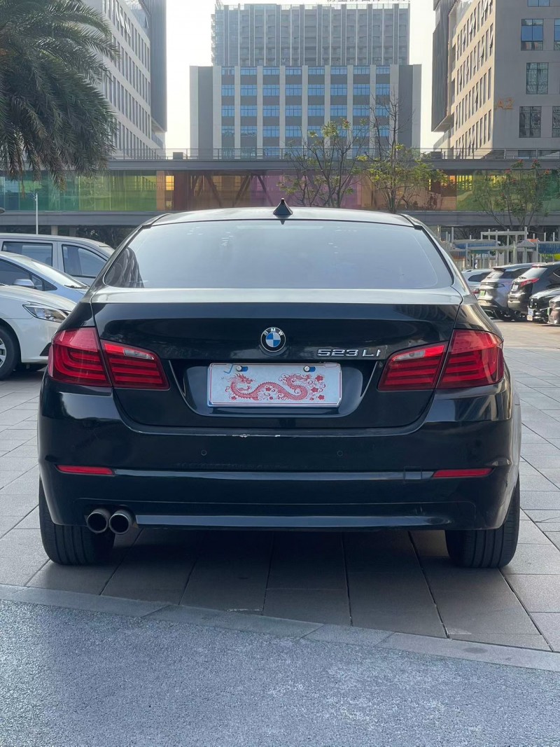佛山11年宝马5系9