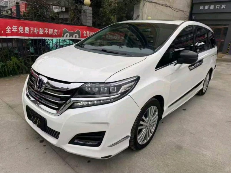 襄阳19年本田艾力绅2