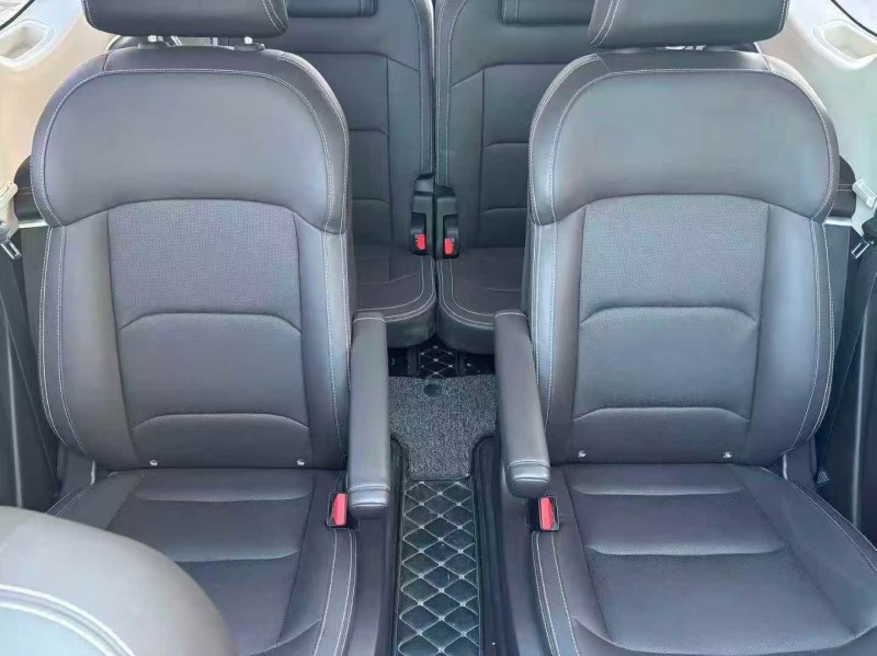 郑州20年吉利嘉际6