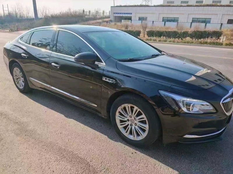 青岛17年别克君越2