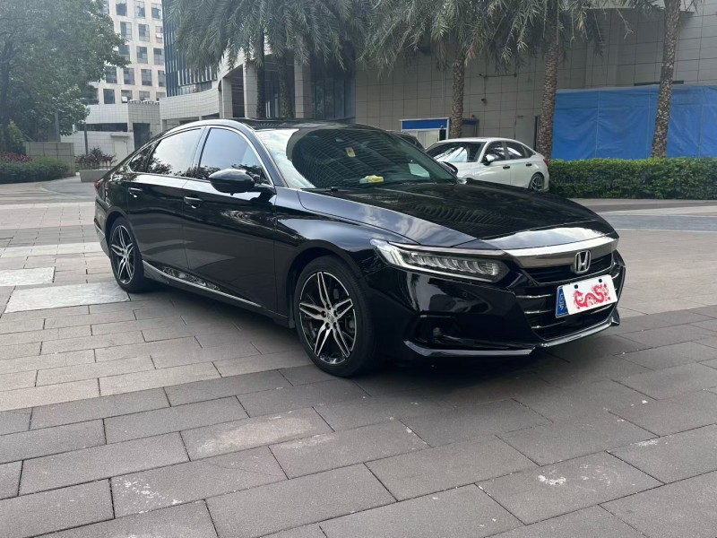 佛山22年本田雅阁2