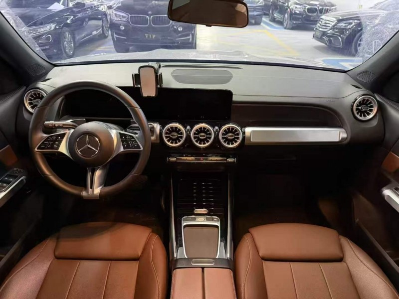 广州25年奔驰GLB3