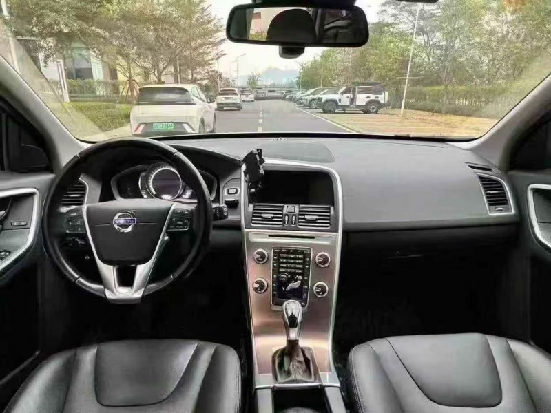 广州17年沃尔沃XC604