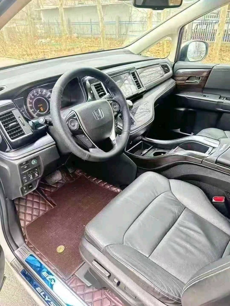 菏泽16年本田艾力绅6