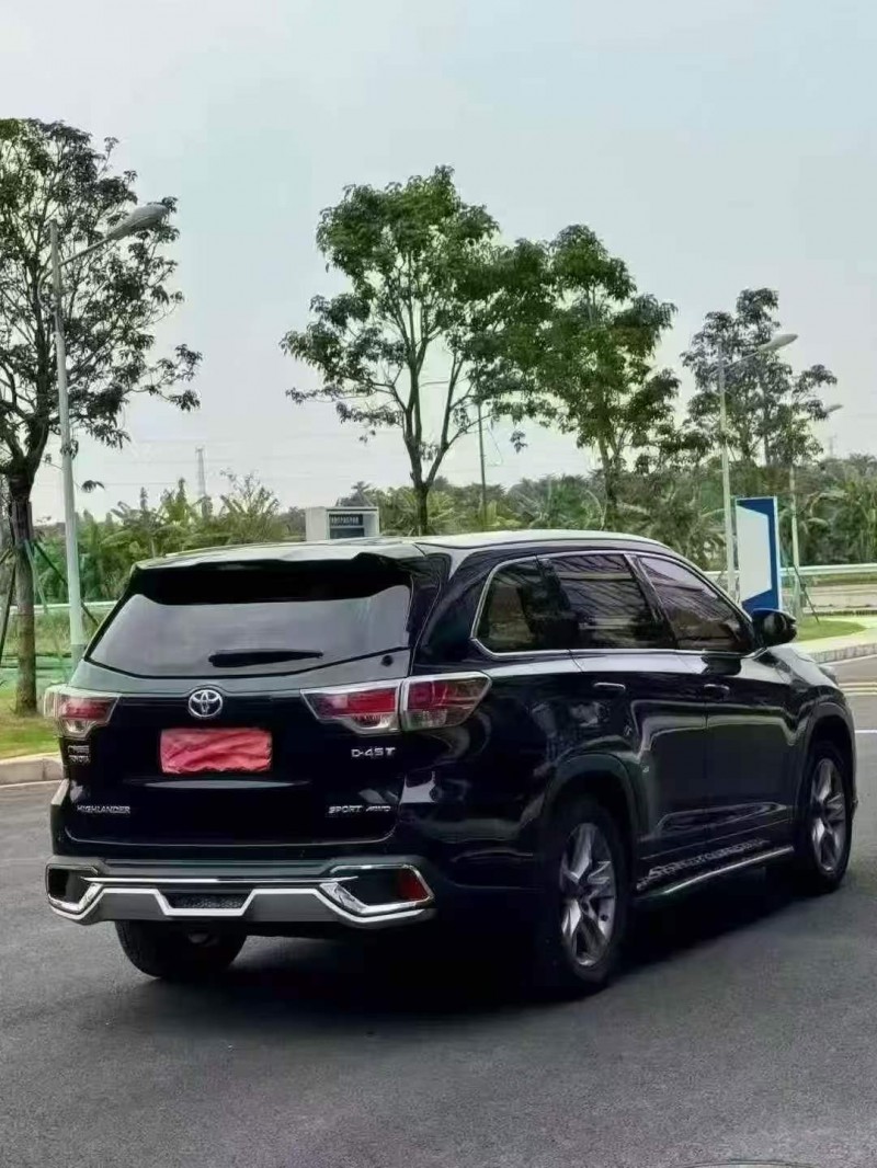 广州15年丰田汉兰达4