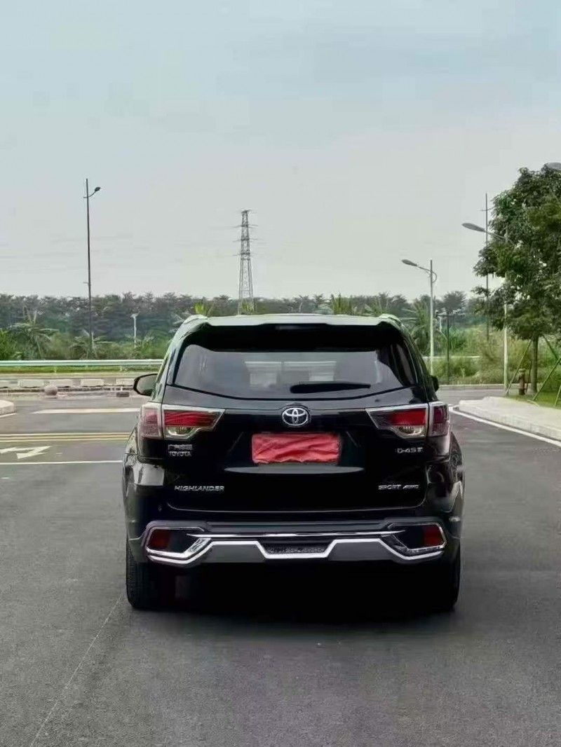 广州15年丰田汉兰达9