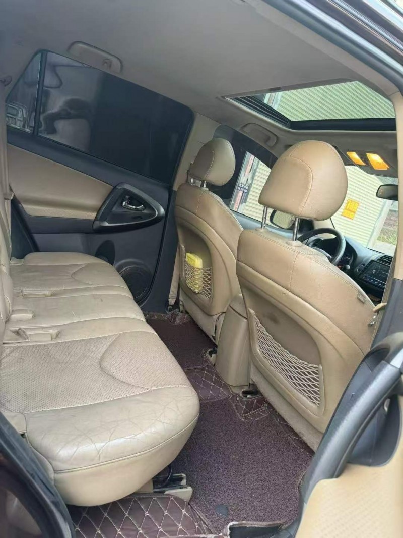 广州12年丰田RAV4荣放7