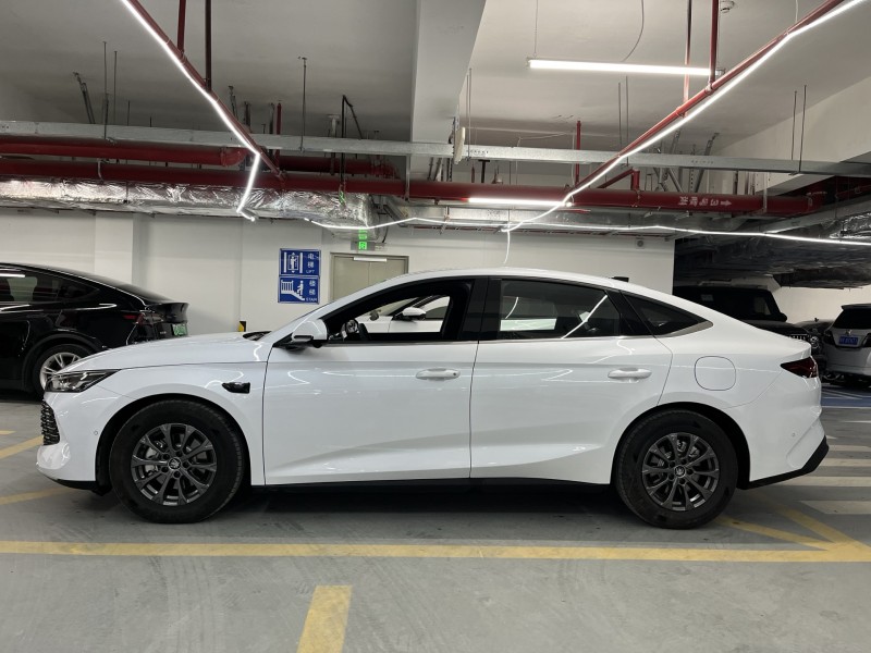 佛山25年比亚迪秦4