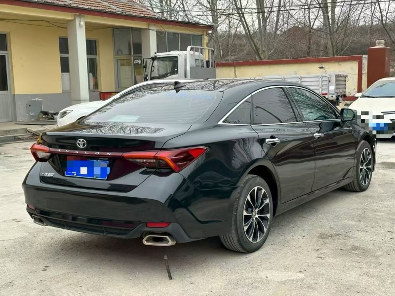 淄博24年丰田亚洲龙7