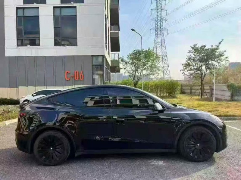 广州23年特斯拉MODEL Y8
