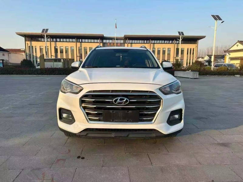 济南19年现代ix351