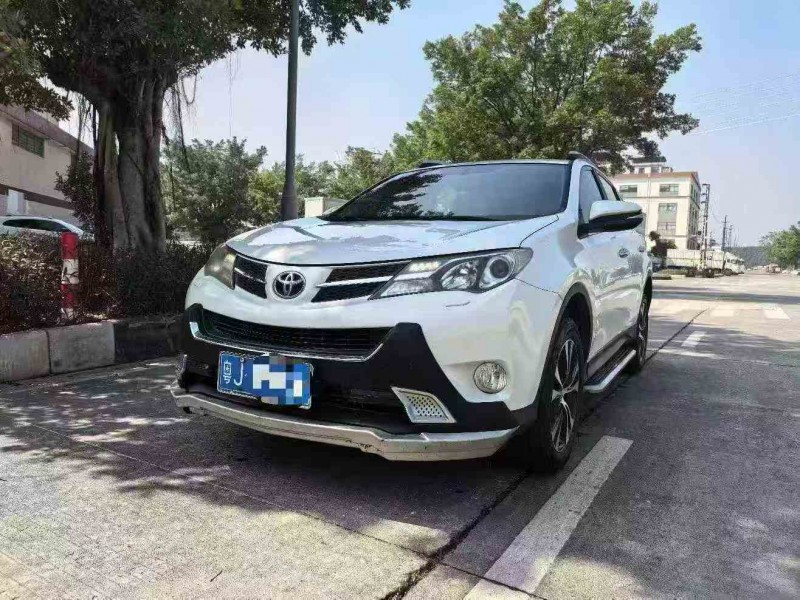 湛江16年丰田RAV4荣放3