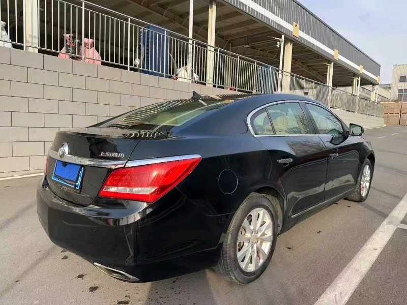 济南16年别克君越5